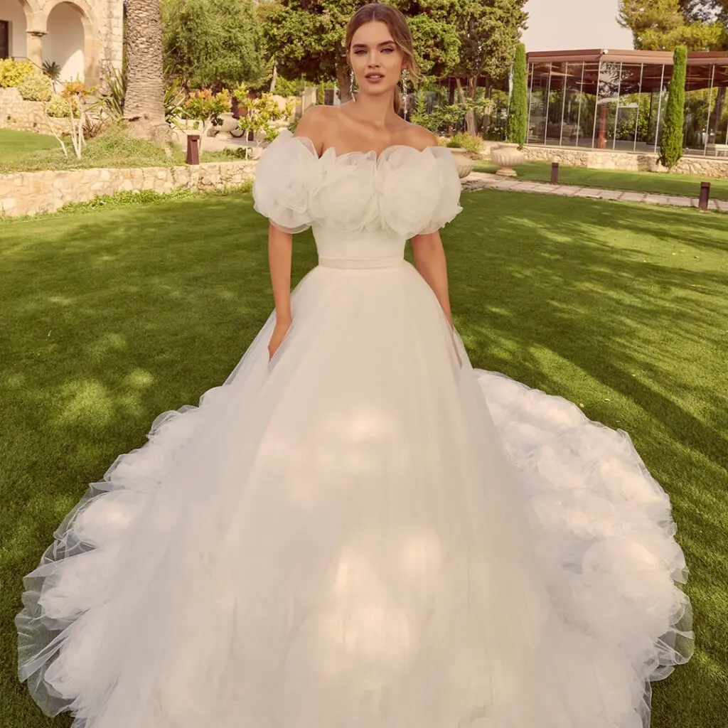 ザサーフオーシャンテラス 結婚式 ウエディングドレス - ミスサブリナ