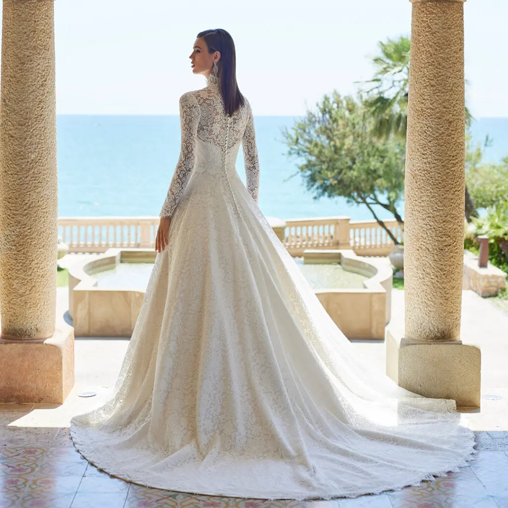 ザサーフオーシャンテラス 結婚式 ウエディングドレス - ミスサブリナ