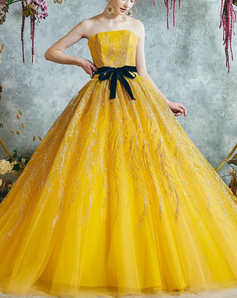 カラードレス 黄色なら、似合うを楽しめる！ - ミスサブリナ