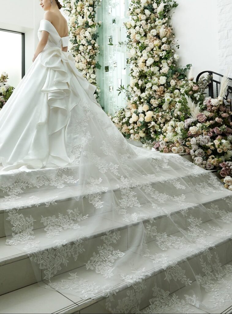 ウェディングドレス 17号【VK-0255】ベリークラウディア