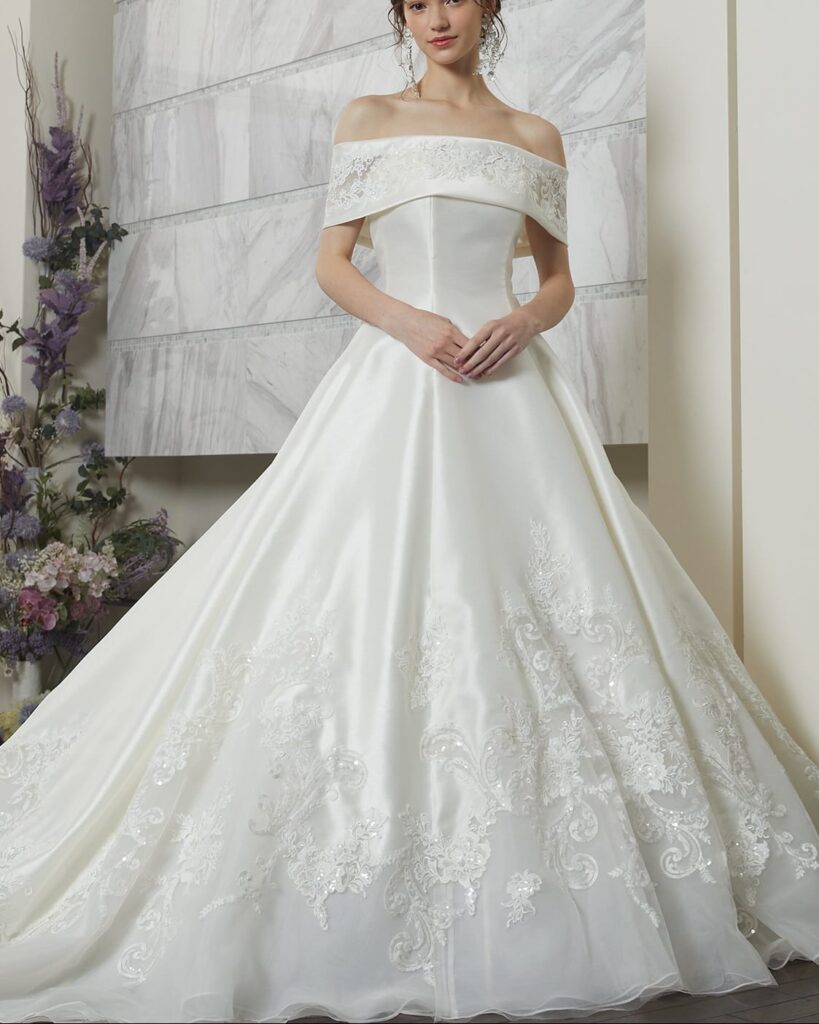 ブリリアンターユ【BRI0058】ロールカラー ウェディングドレス5号~21号