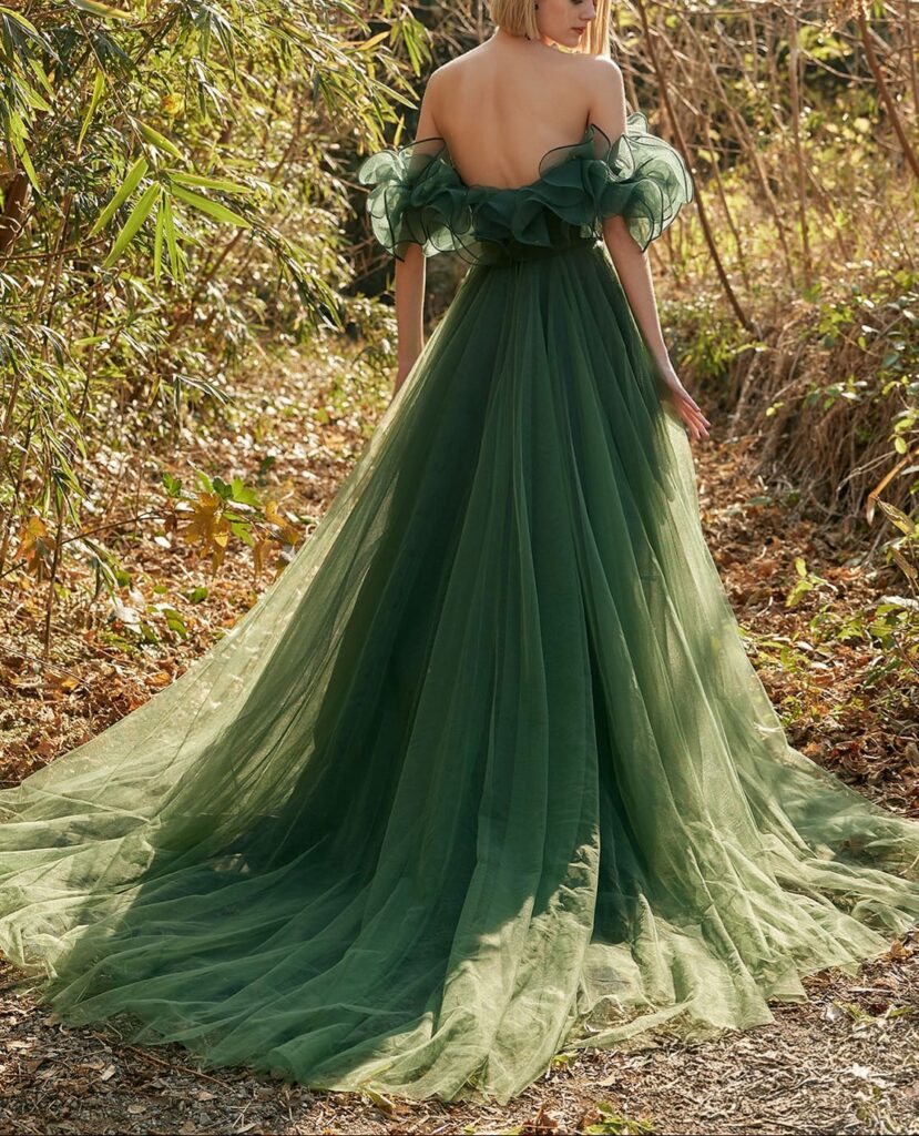 グリーン カラードレス 結婚式【KNE0039】クランネ ドレス5号～15号