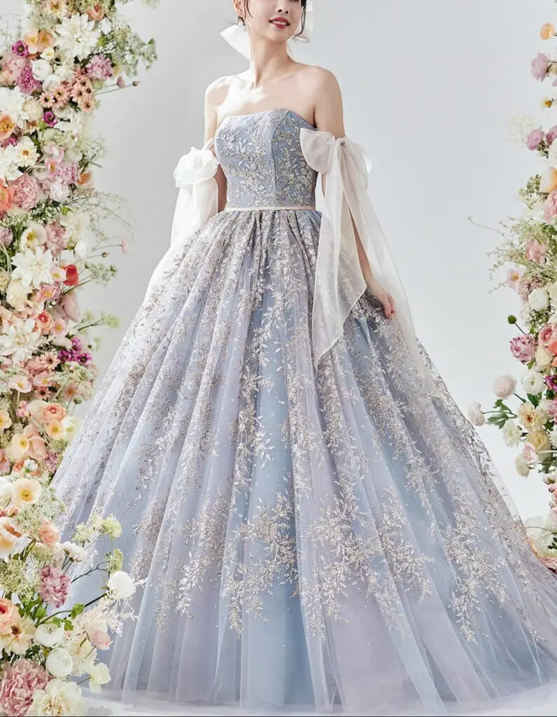 カラードレス レンタル 17選【2026年度-式場提携ドレス高いとお悩みの