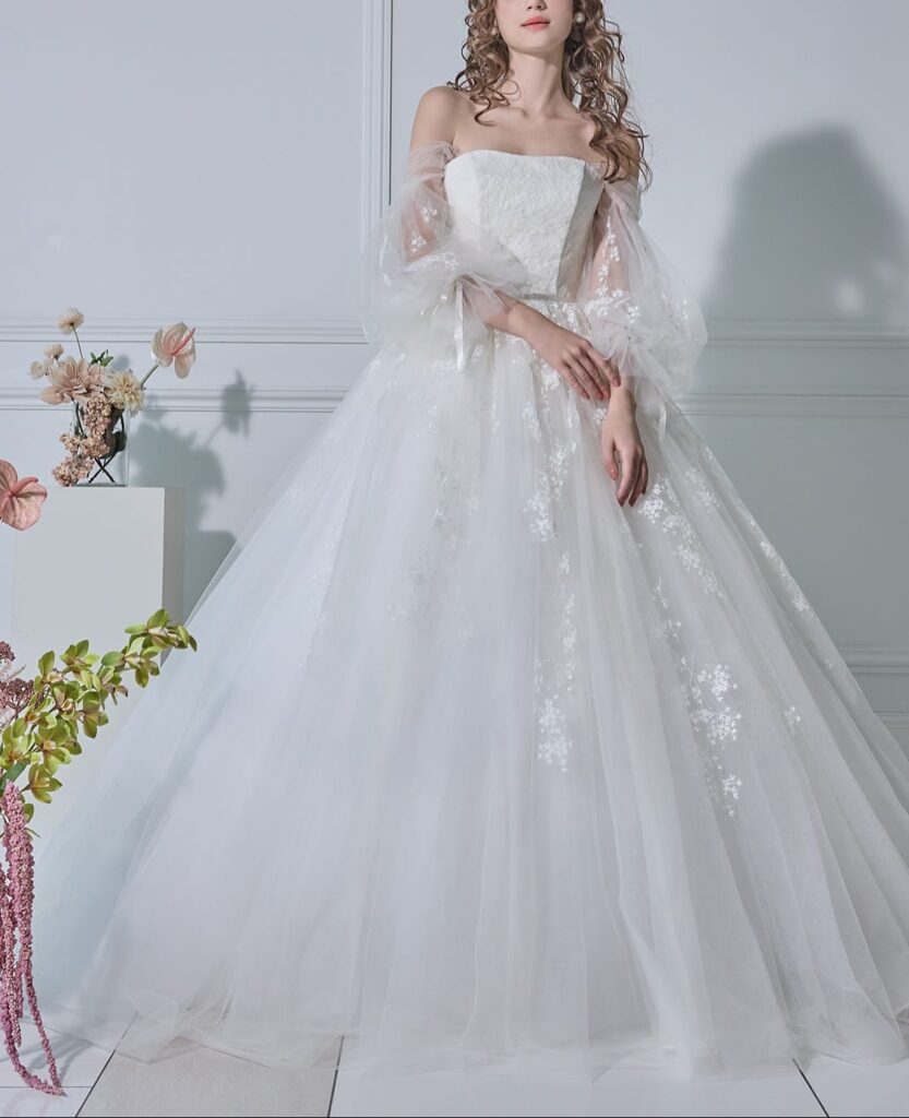 ルルフェリーチェ ウェディングドレス【LU-0133】可愛い花嫁姿