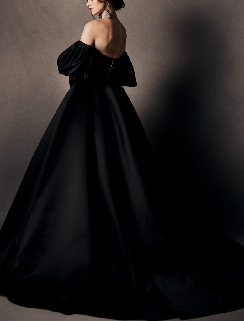 Delafore（デラフォーレ）カラードレスブラック【DE-0003】シンプル＆クールが魅力