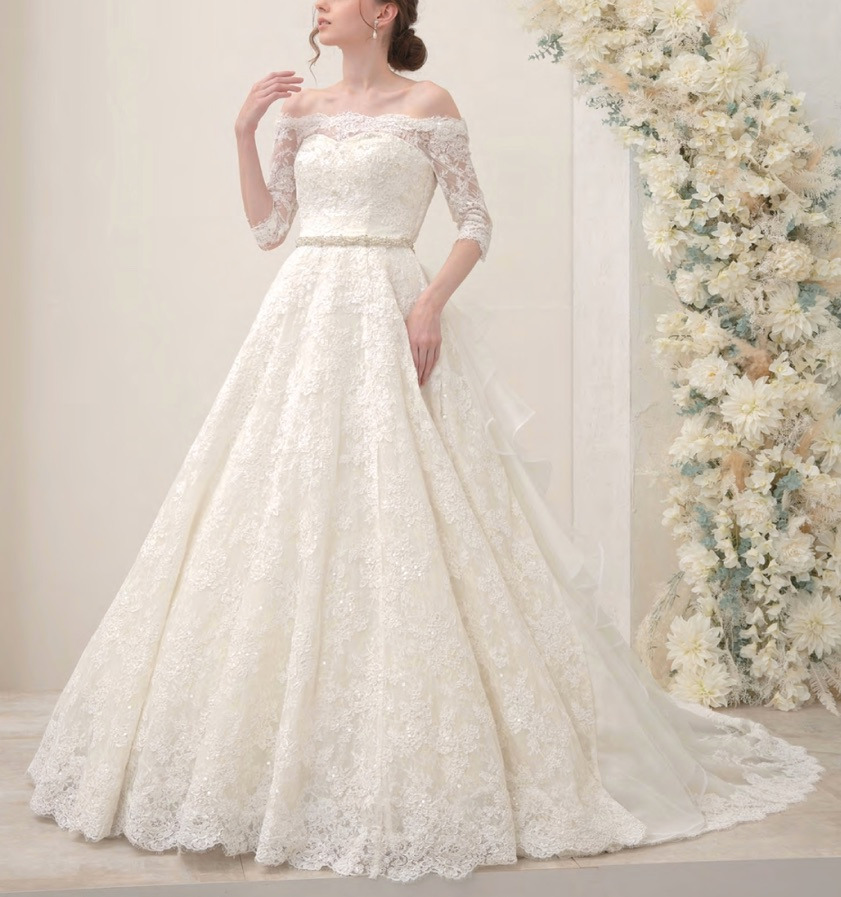 ヴィクトリアフランセスカ【HL-042】レースウェディングドレス