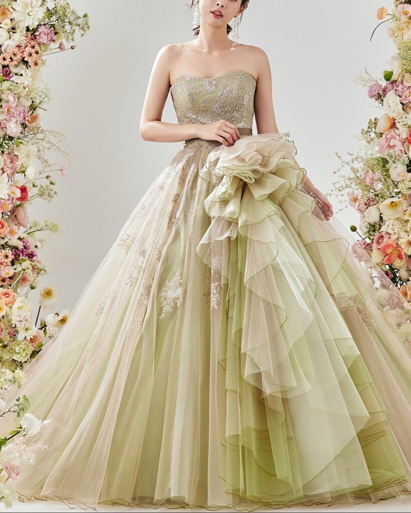 エッグフィルム ドレス【LU-1017ピスタチオ】花嫁ドレス