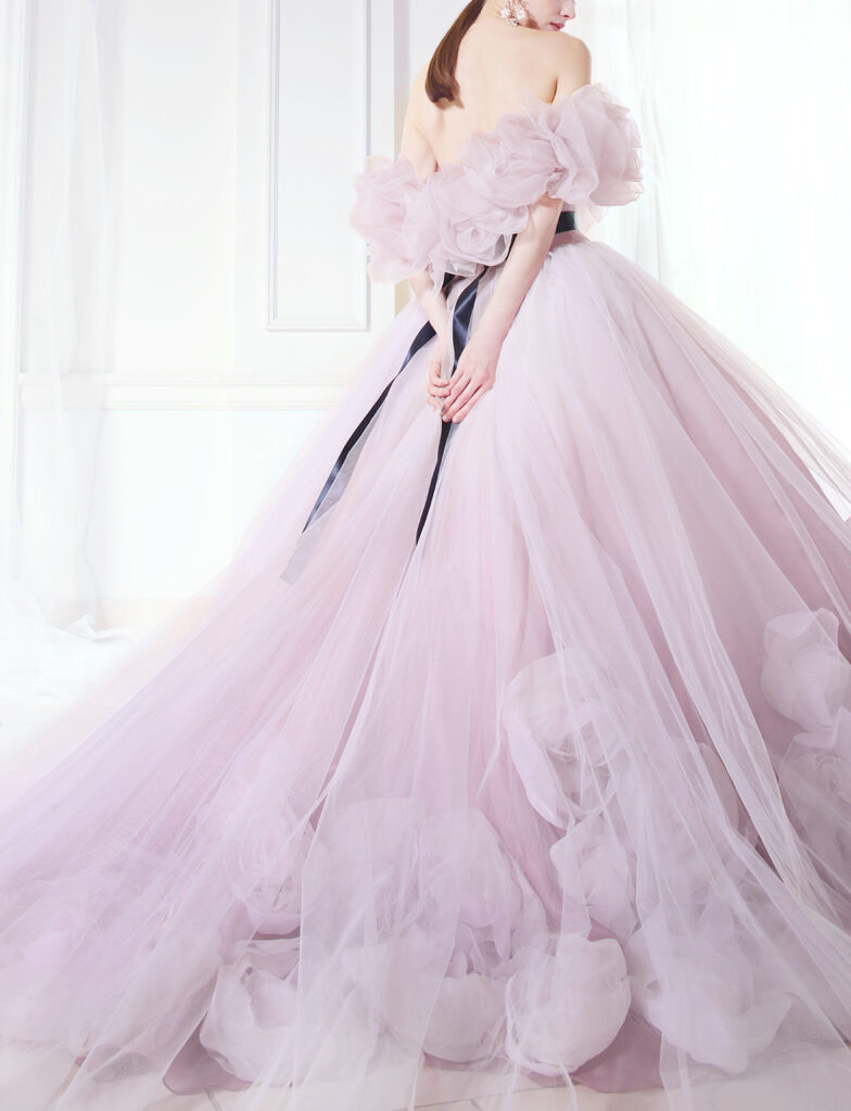 カラードレス レンタルショップ 表参道駅徒歩5分