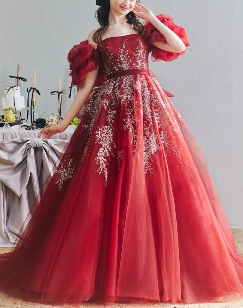 カラードレス レンタルショップ 表参道駅徒歩5分