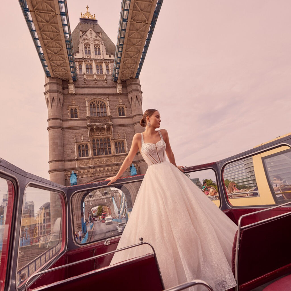 海外フォトウェディング ドレスの準備とお得なレンタルプラン-表参道駅徒歩5分